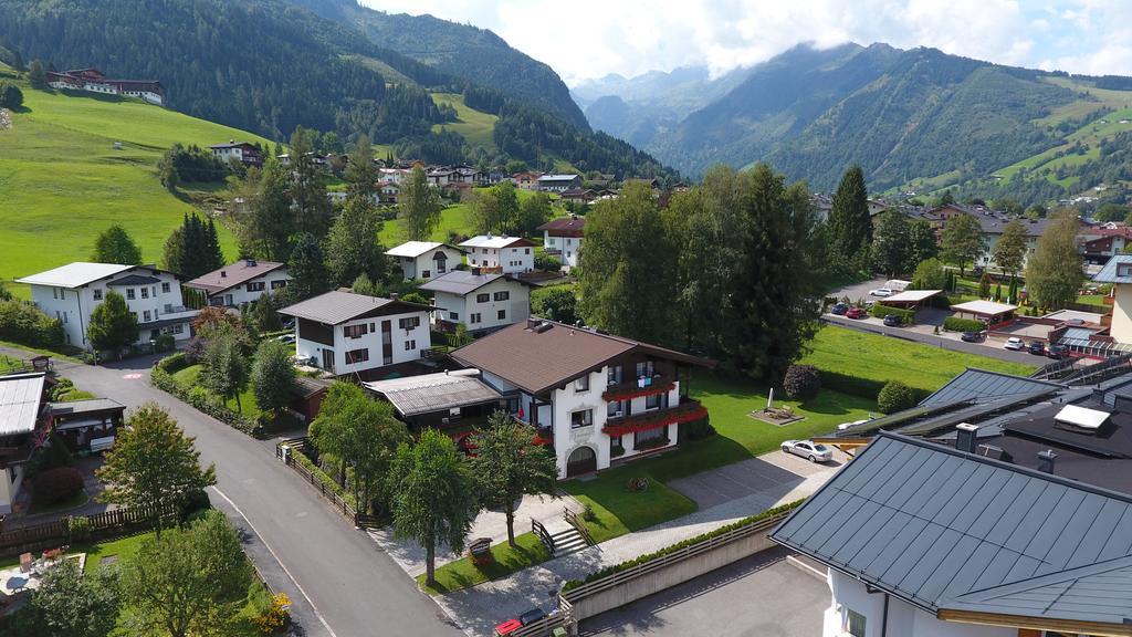 Johannahof Appartements Kaprun Buitenkant foto