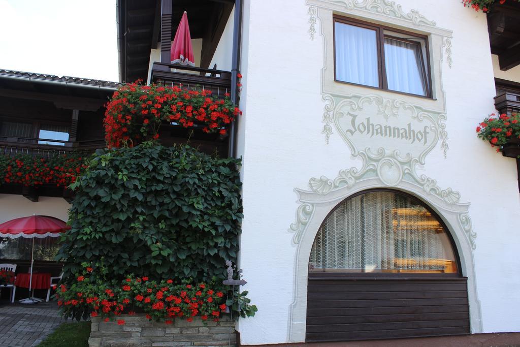 Johannahof Appartements Kaprun Kamer foto